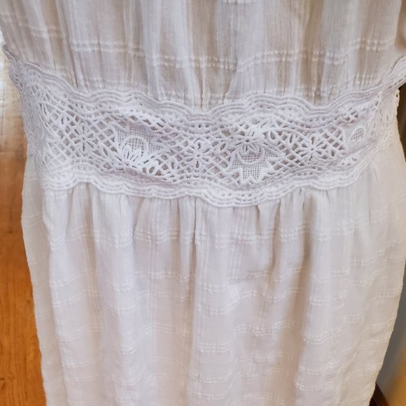 GAP White Maxi Dress NWOT - Picture 4 of 8